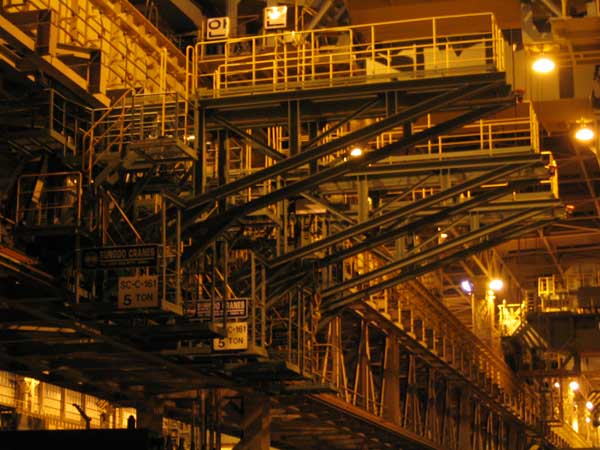 沈陽星都:壁上起重機