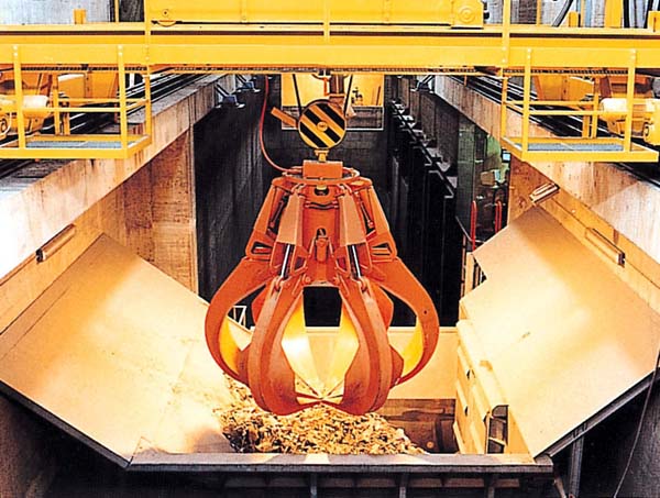 沈陽星都:垃圾處理起重機