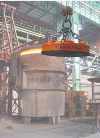 岳陽(yáng)強(qiáng)力吊運(yùn)廢鋼電磁鐵 MW5 高溫型系列