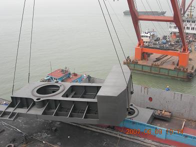 南通東方門座機(jī)轉(zhuǎn)盤吊運(yùn)