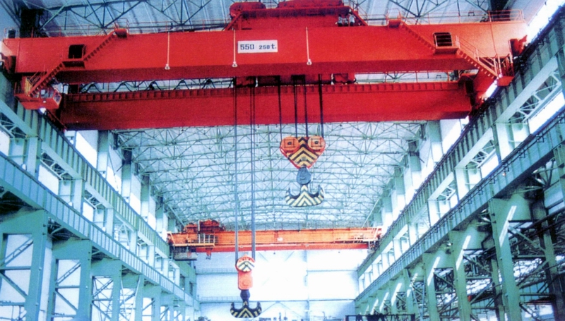 河南正大:550250T吊鉤橋式起重機