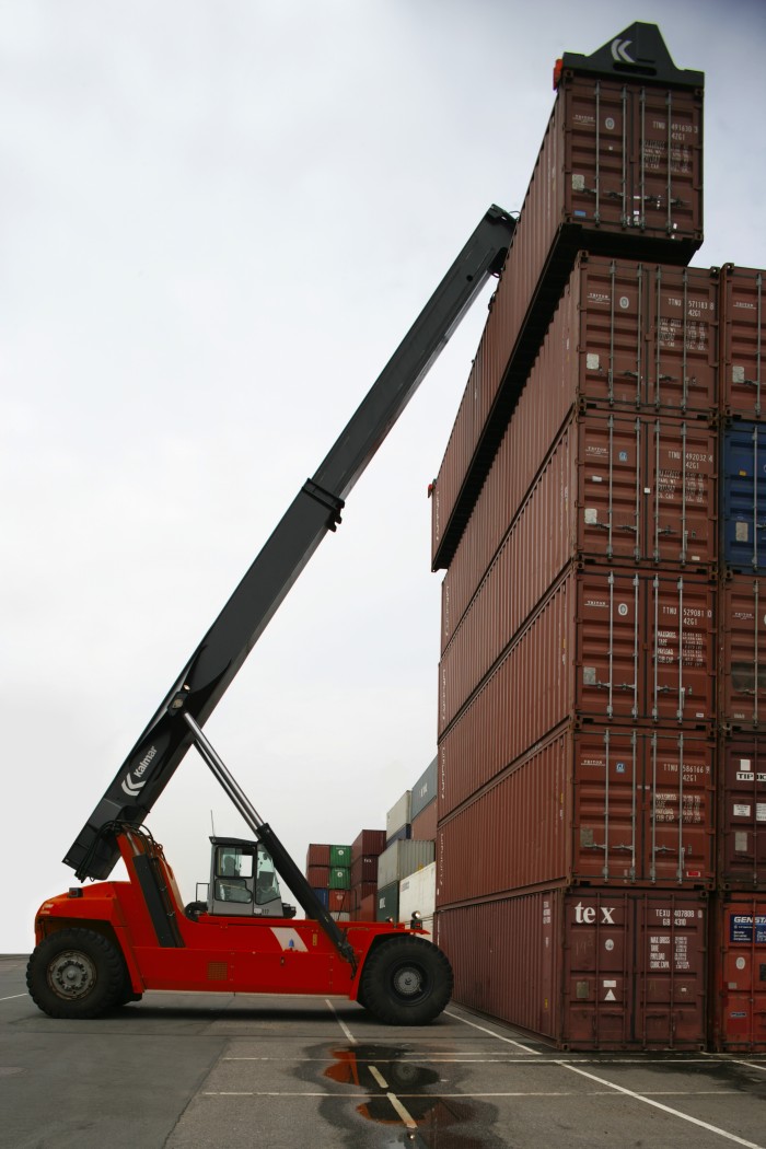 卡爾瑪集裝箱正面吊 DRF450-60S5K