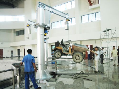 北京雙泰：氣動立柱式旋臂吊車QLZX 2.0-3.5/5