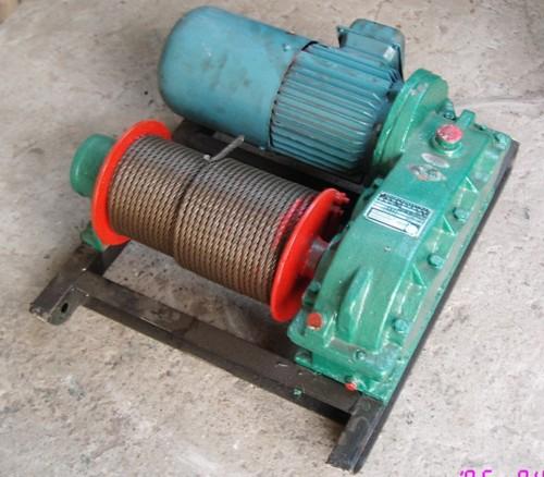 上海浦南:JK0.3T卷?yè)P(yáng)機(jī)