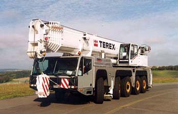 特雷克斯(Terex)(三河):全路面起重機(jī) AC 200-1