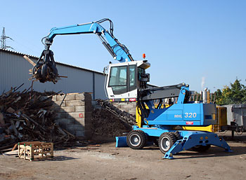 特雷克斯(Terex)(三河):物料抓運(yùn)機(jī) MHL 320