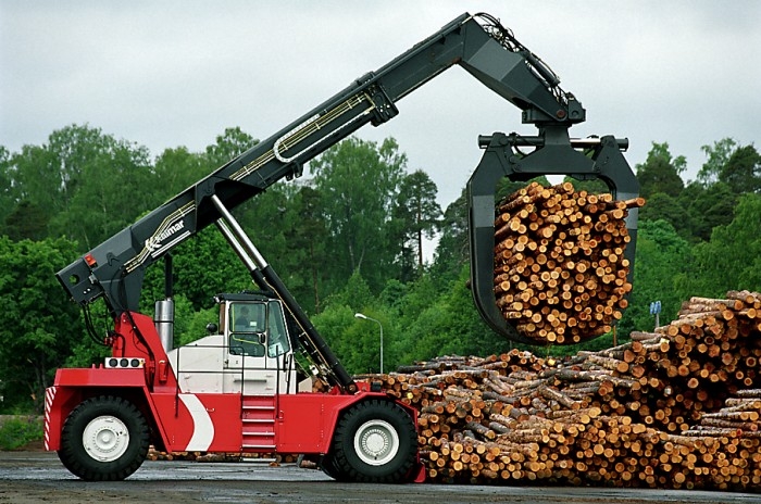 卡爾瑪原木堆垛機