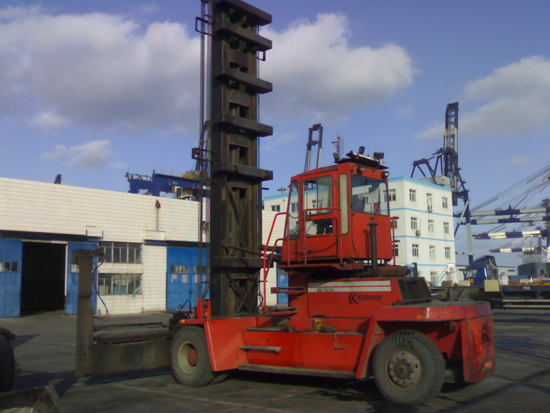 卡爾瑪正面吊KALMAR正面吊 VALMET正面吊 FANTUZZI正面吊 BELOTTI正面吊 CVS正面吊