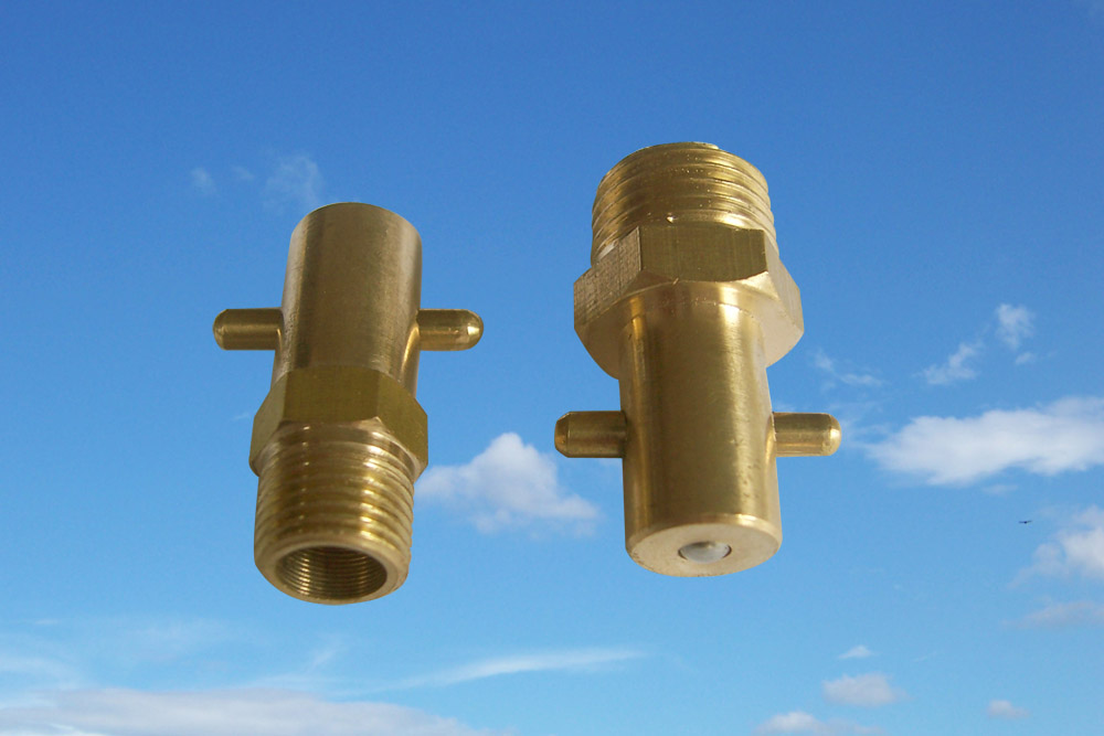 卡式油嘴 多款供選