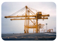 運(yùn)輸裝卸設(shè)備驅(qū)動(dòng)控制裝置