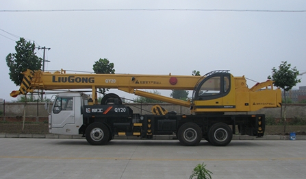 安徽柳工：汽車起重機 BQZ5262JQZ20