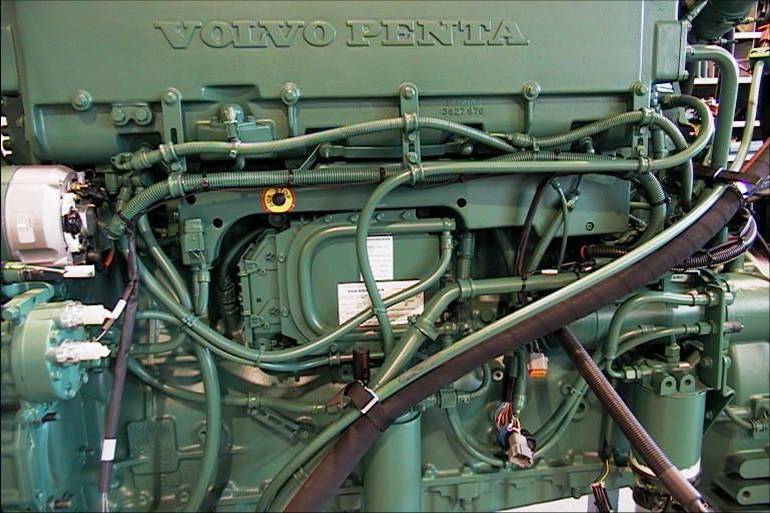 volvo發(fā)動機上各類配件