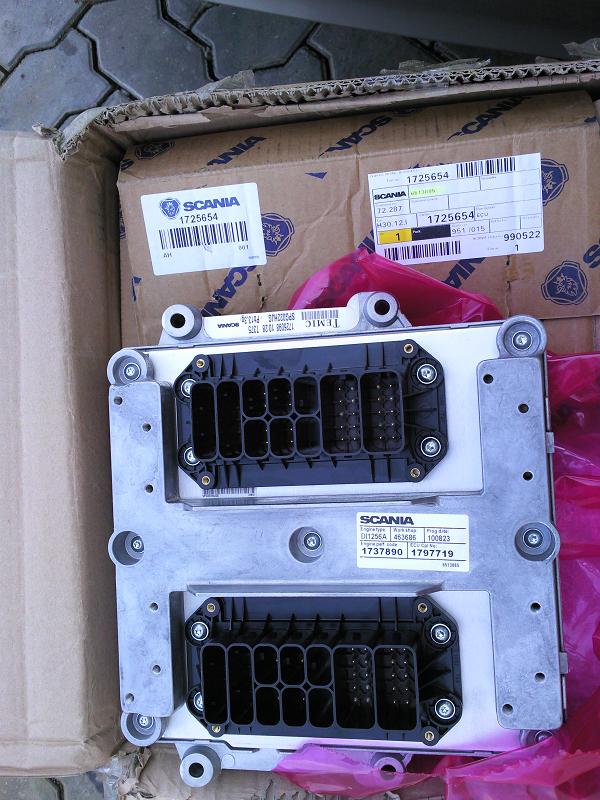 SCANIA發(fā)動(dòng)機(jī)電路板 1725654