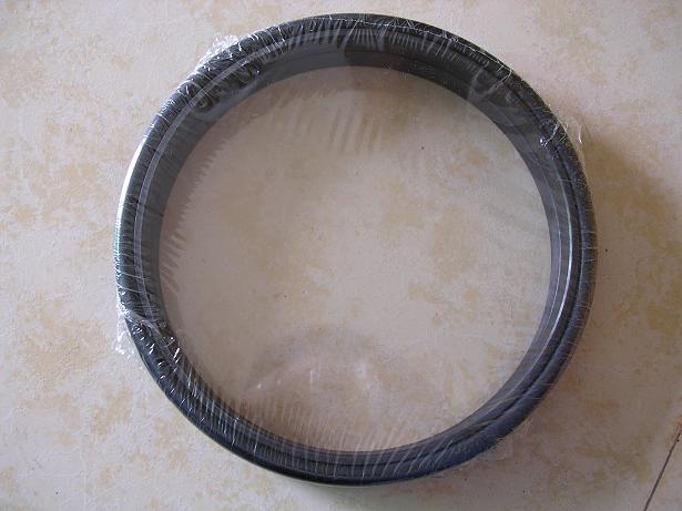 堆高機(jī)+正面吊鏡面油封  921157.0007