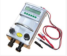 精密數(shù)字壓力計(jì)/南京廠家現(xiàn)貨報(bào)價(jià) AKT-S305