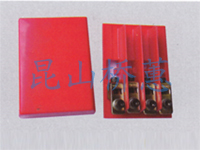 電軌配件 4P中間供電器