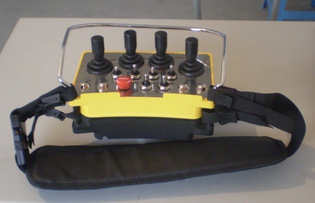 遠(yuǎn)距離工業(yè)無線遙控器