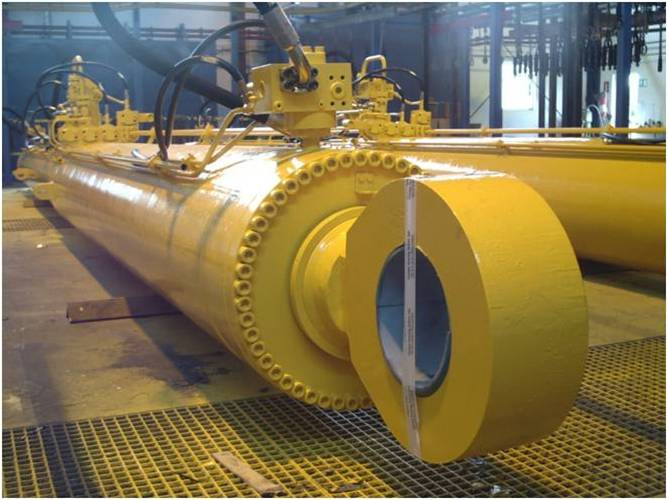 供應(yīng)海洋鉆井平臺(tái)液壓油缸 cm205