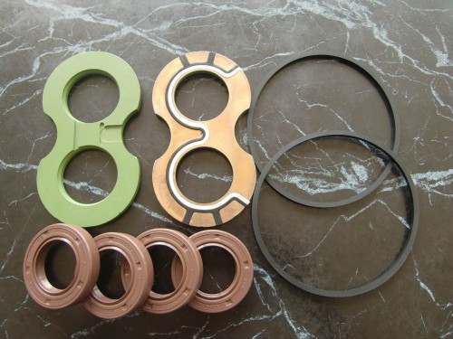 堆高機(jī)正面吊各部位油缸修理包