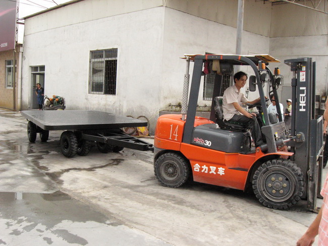 全掛平板拖車、平板車、全掛車、全掛平板拖車、廠內(nèi)運輸車 PC