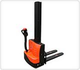 經(jīng)濟(jì)型全電動(dòng)堆高機(jī)