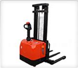 電子轉(zhuǎn)向?qū)捴热妱?dòng)堆高機(jī)(雙門(mén)架)