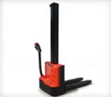 單桅式門架電動(dòng)堆高車