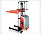 半電動(dòng)行李車