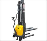 半電動(dòng)堆高車