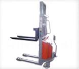 半電動(dòng)堆高車