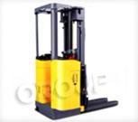 站駕式雙托盤叉車